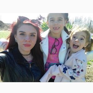 Meet your Posher, Amye